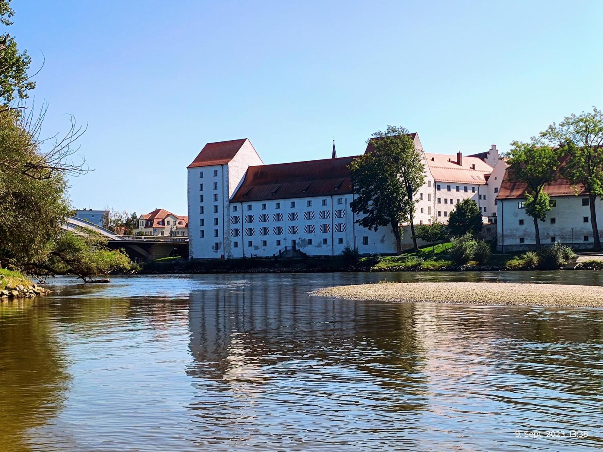 G.A.D.D Ferienwohnung/Glueck An Der Donau Straubing Exterior photo
